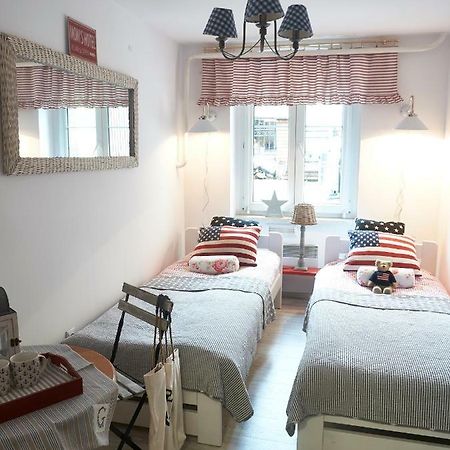 Mini Apartament Marine 斯维诺乌伊希切 外观 照片